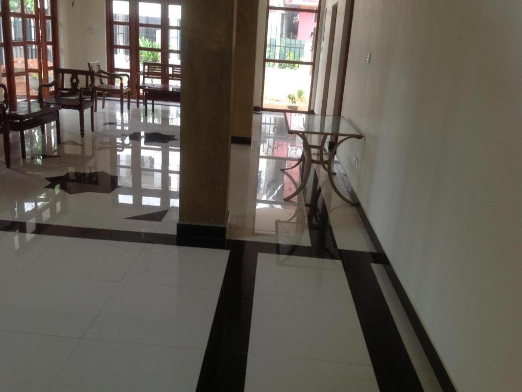 Araliya Blue Beach View Hotel Kudapaduwa Bagian luar foto