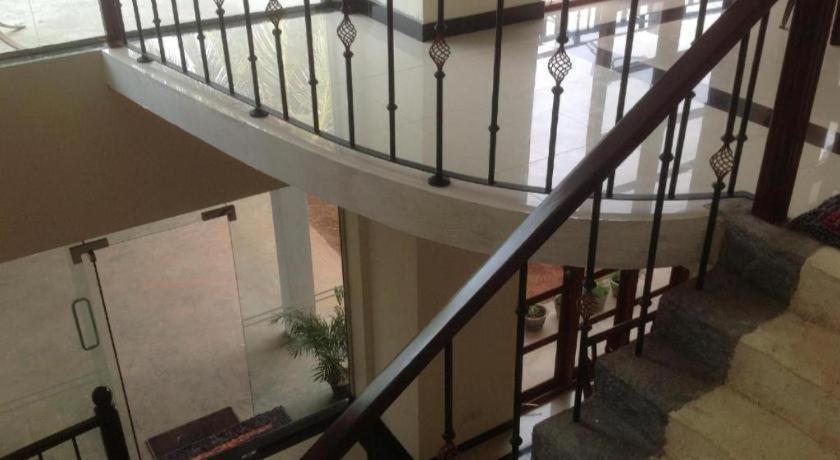 Araliya Blue Beach View Hotel Kudapaduwa Bagian luar foto
