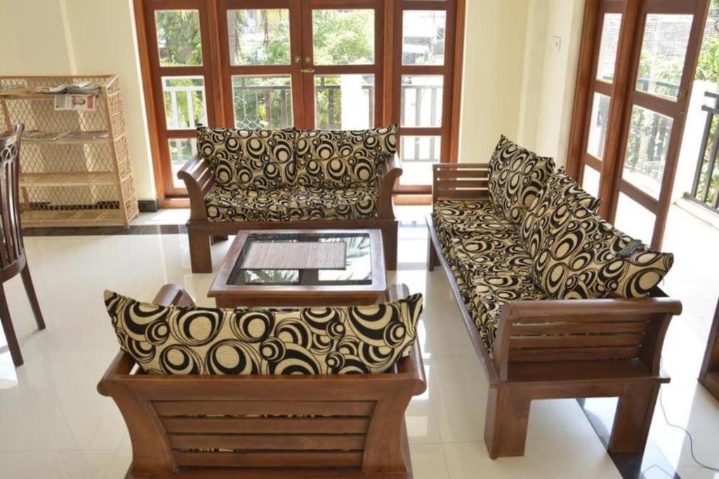 Araliya Blue Beach View Hotel Kudapaduwa Bagian luar foto
