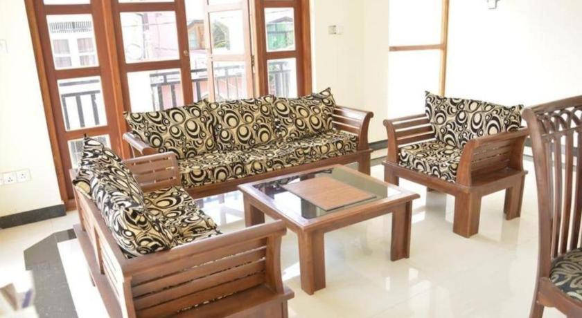 Araliya Blue Beach View Hotel Kudapaduwa Bagian luar foto