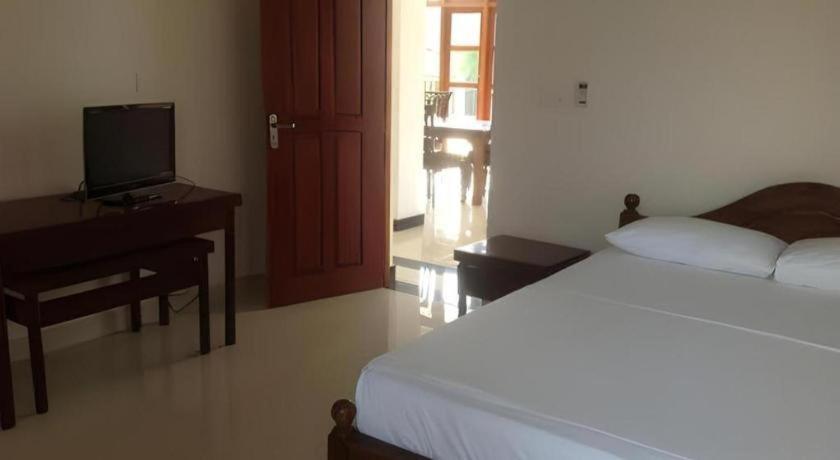 Araliya Blue Beach View Hotel Kudapaduwa Bagian luar foto